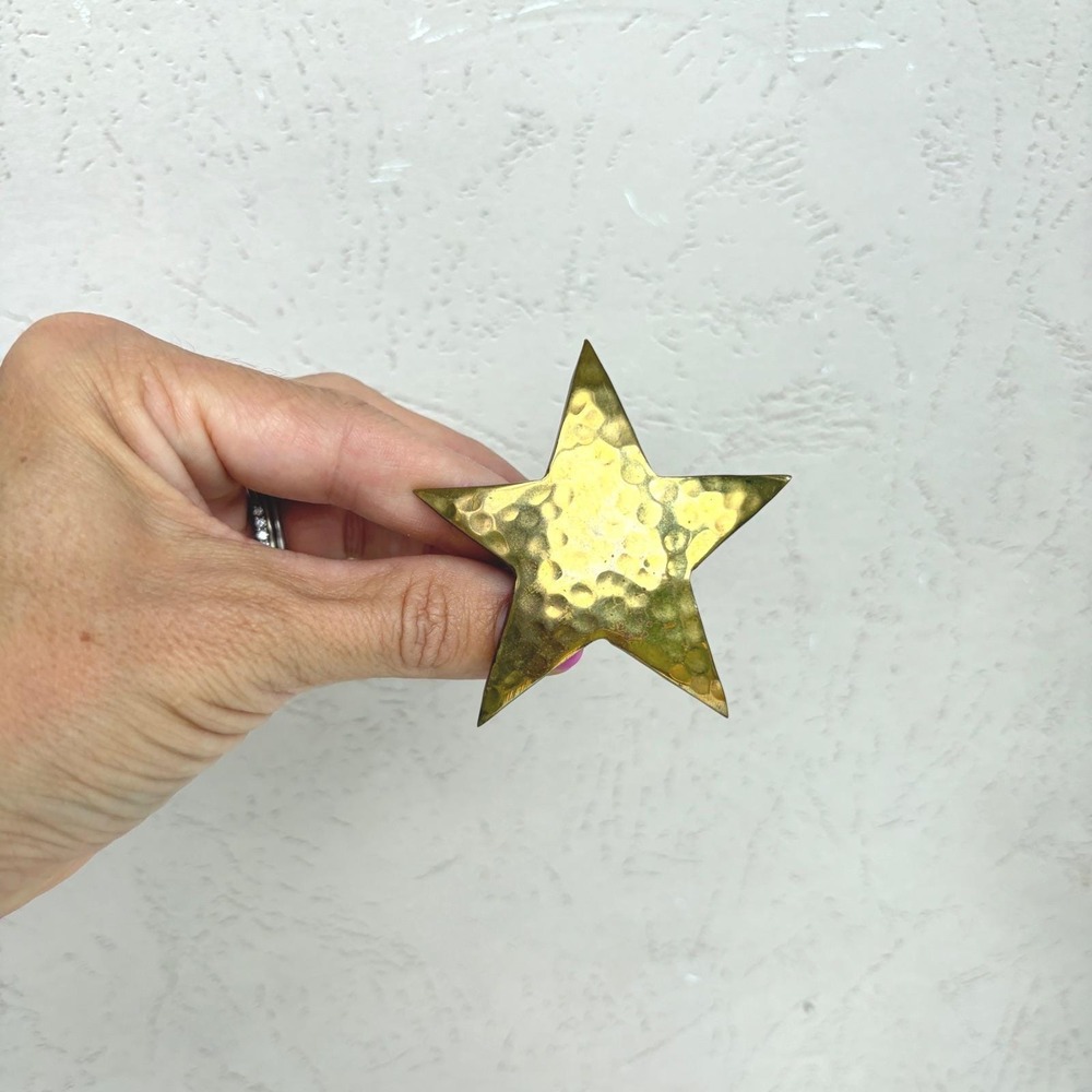Vintage Hammered Brass Star Napkin Rings Set of 4 Made in India Celestial Decor - Picture 6 of 8